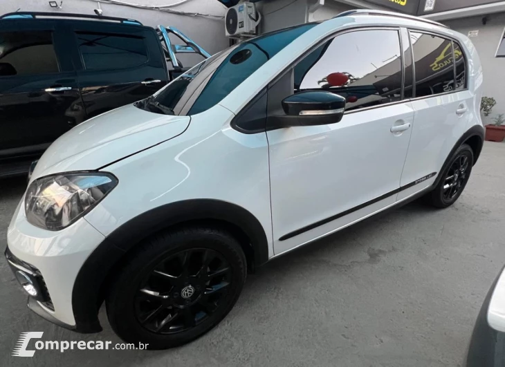 CROSS UP 1.0 TSI 12V