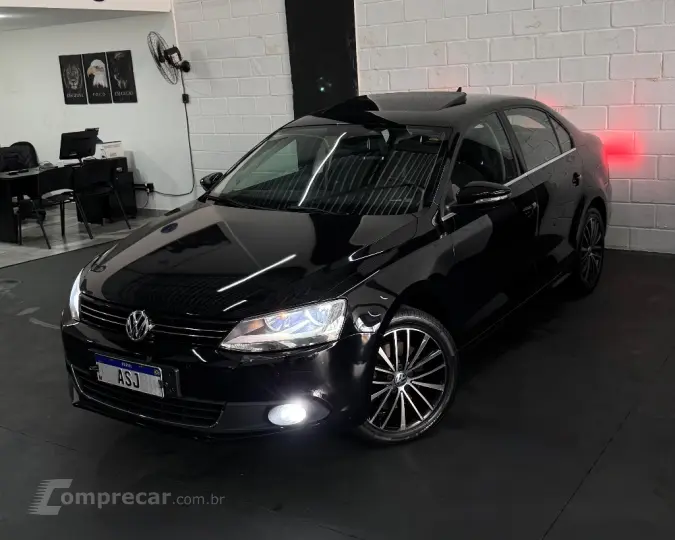 JETTA Highline 2.0 TSI 16V 4p Tiptronic