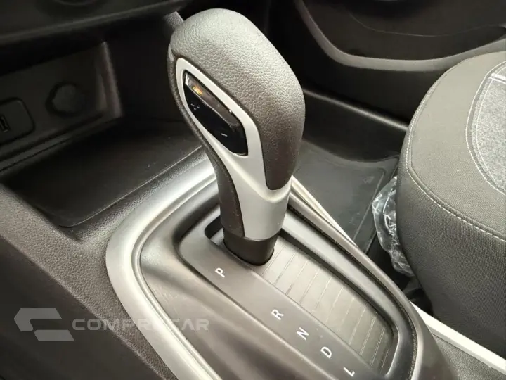 TRACKER LT 1.0 Turbo 12V Flex Aut.