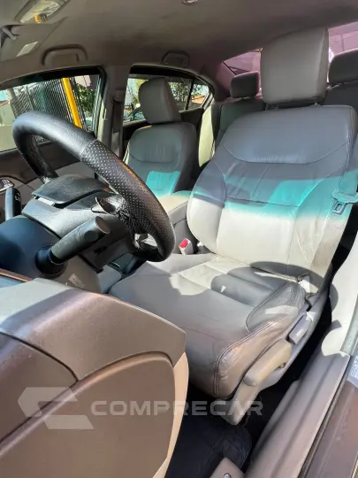 CIVIC 1.8 LXL 16V
