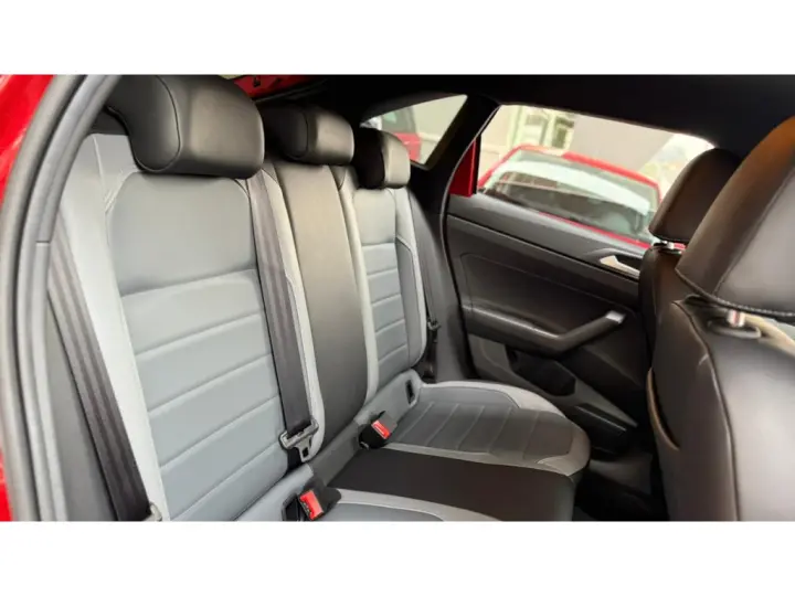 NIVUS 1.0 200 TSI TOTAL FLEX HIGHLINE AUTOMÁTICO