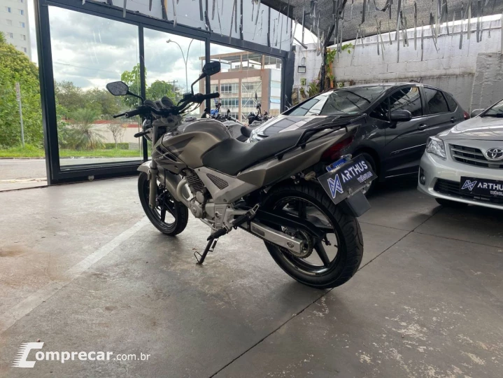 CBX 250 TWISTER