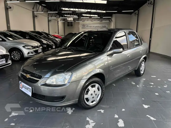 CLASSIC 1.0 MPFI LS 8V FLEX 4P MANUAL