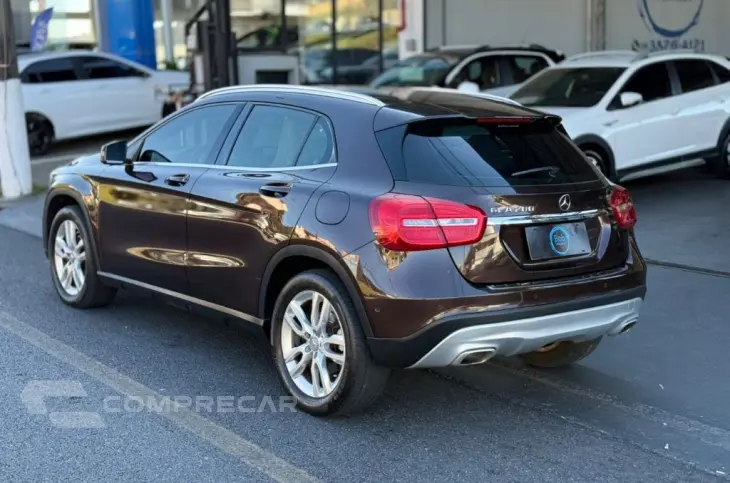 GLA 200 Advance 1.6/1.6 TB 16V Flex Aut.