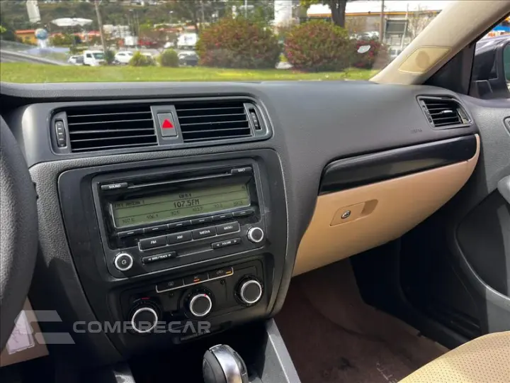 JETTA 2.0 Comfortline