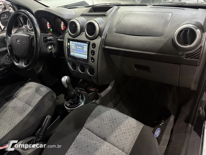 FIESTA 1.6 MPI HATCH 8V FLEX 4P MANUAL
