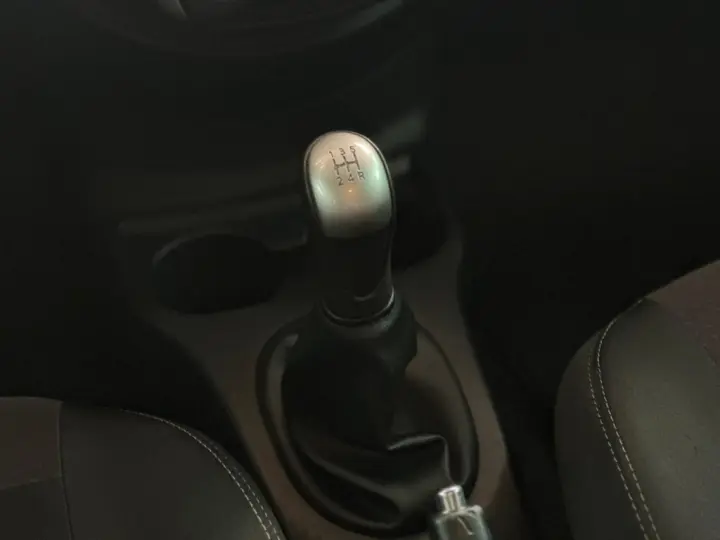 VERSA 1.6 16V FLEXSTART SV 4P MANUAL