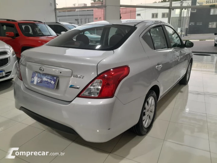 Versa Sedan 1.6 16V 4P SV FLEX XTRONIC AUTOMÁTICO CVT