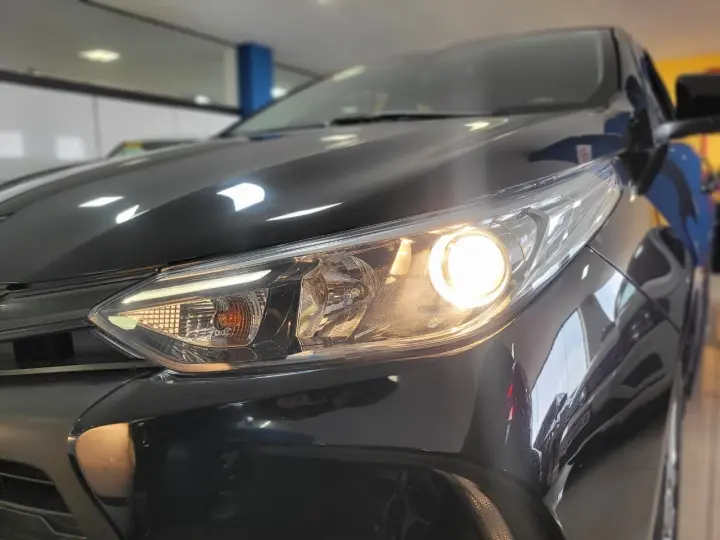 YARIS XS Sedan 1.5 Flex 16V 4p Aut.