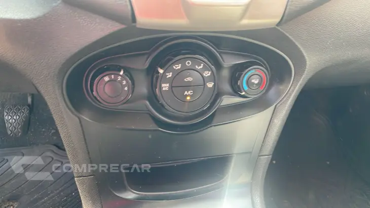 FIESTA 1.6 SE Plus Hatch 16V