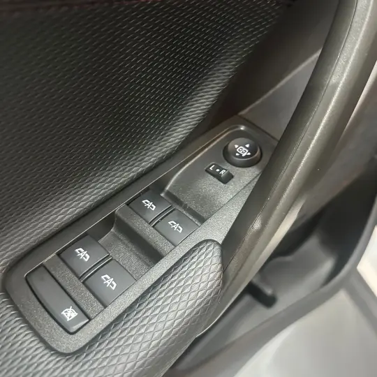 TRACKER RS 1.2 Turbo 12V Flex Aut.