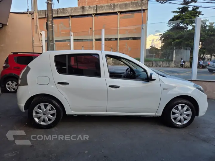 SANDERO