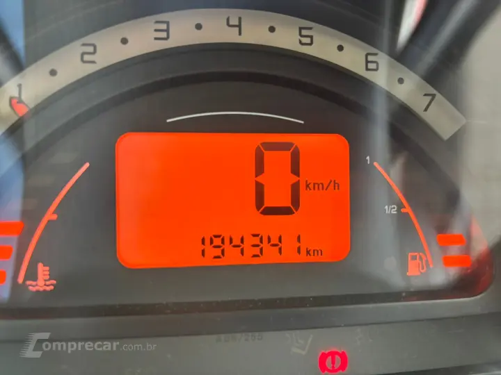 C3 1.4 I Exclusive 8V