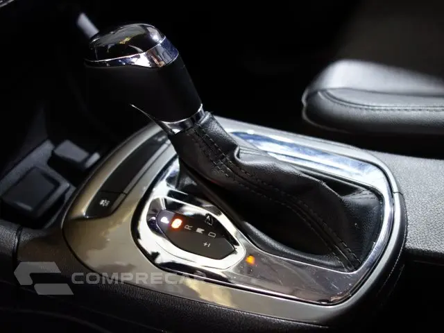 CRUZE HATCH - 1.4 TURBO SPORT6 LT 16V 4P AUTOMÁTICO