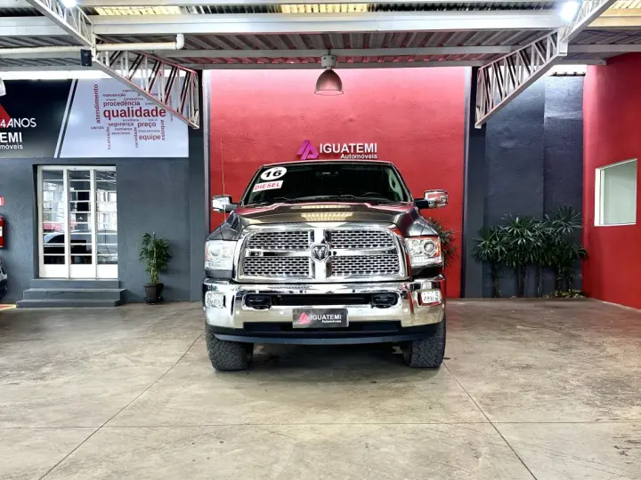 2500 6.7 LARAMIE 4X4 CD I6 TURBO DIESEL 4P AUTOMÁTICO