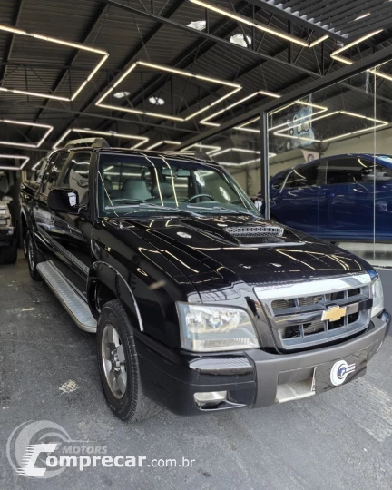 S10 2.4 MPFI Executive 4X2 CD 8V