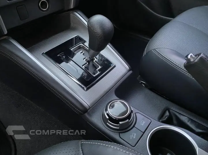 L200 TRITON 2.4 16V Turbo Sport HPE CD 4X4