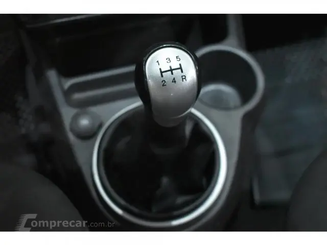 FIESTA HATCH - 1.6 ROCAM HATCH 8V 4P MANUAL