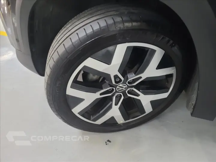 TAOS 1.4 250 TSI TOTAL FLEX HIGHLINE AUTOMÁTICO
