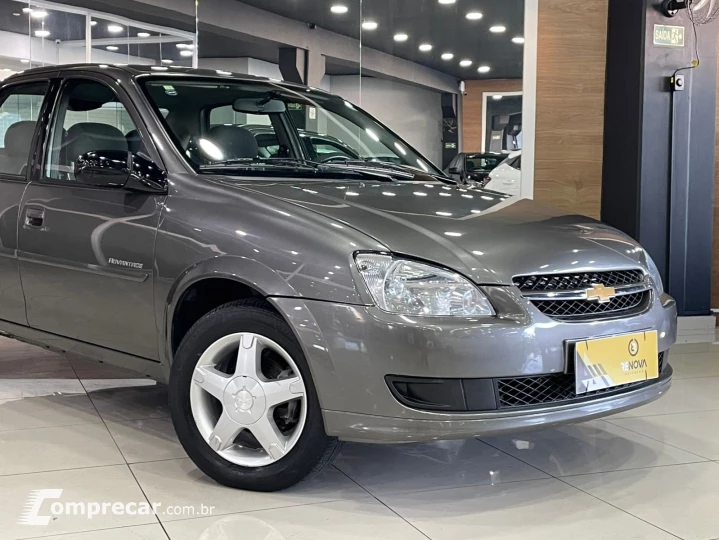 CLASSIC 1.0 MPFI ADVANTAGE 8V FLEX 4P MANUAL