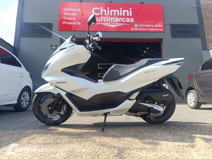 PCX 160 DLX