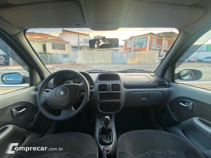CLIO 1.6 Privilége Sedan 16V