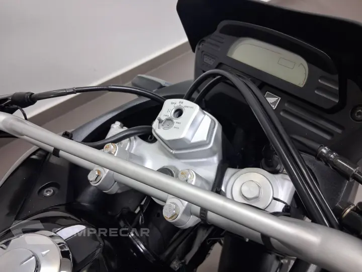 XRE 300