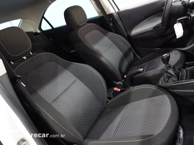 PRISMA - 1.0 MPFI JOY 8V 4P MANUAL