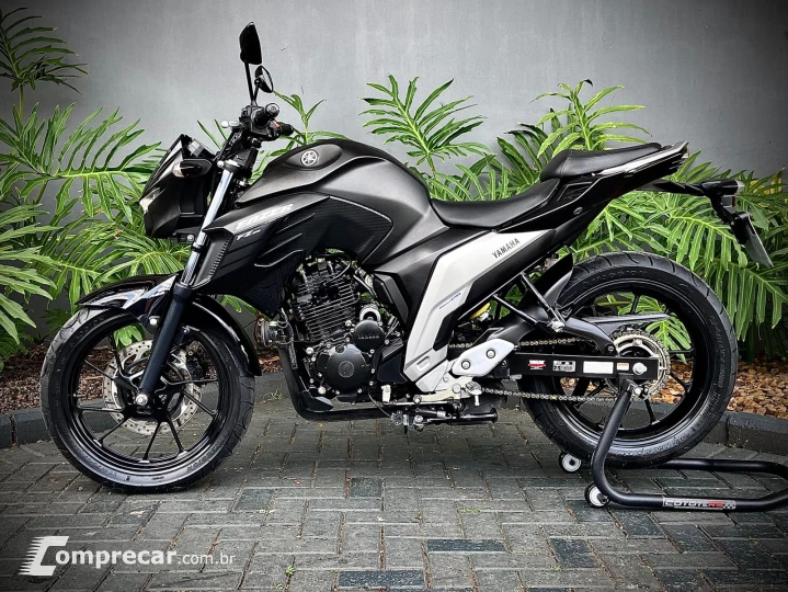 FZ25 FAZER 250 ABS