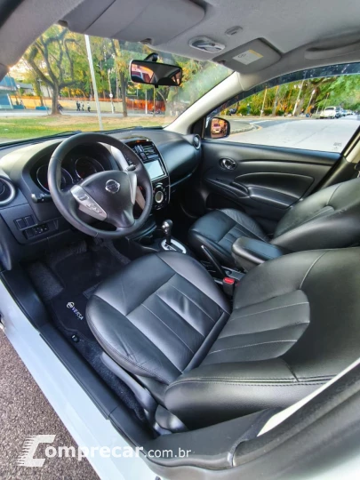 Versa Sedan 1.6 16V 4P FLEX SL