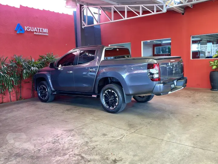 L200 TRITON 2.4 16V TURBO DIESEL SPORT HPE CD 4P 4X4 AUTOMÁT