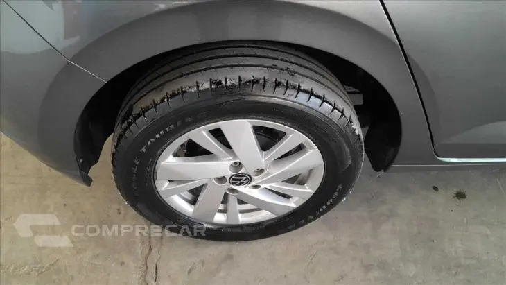 POLO 1.0 170 TSI COMFORTLINE AUTOMÁTICO