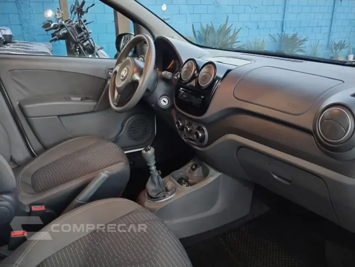 Palio 1.0 4P EVO FIRE FLEX ATTRACTIVE