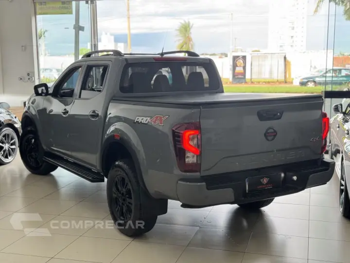 Frontier 2.3 16V PRO4X CABINE DUPLA 4X4 BI-TURBO DIESEL AUTO