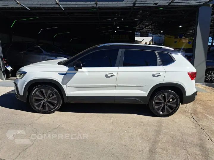 Taos 1.4 250 Tsi Total Flex Highline Automático