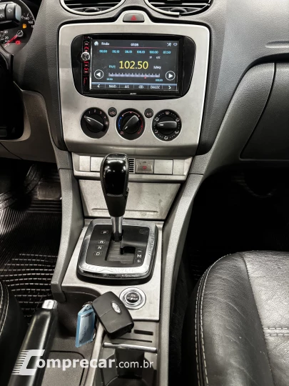 FOCUS 2.0 Sedan 16V