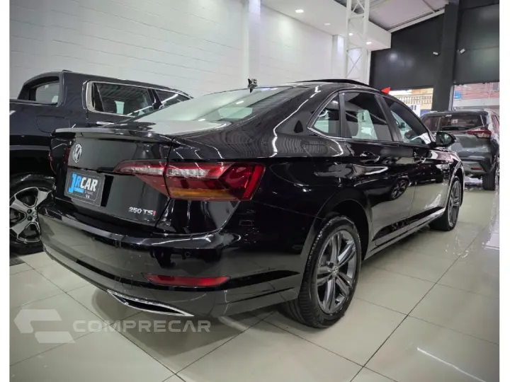 JETTA 1.4 250 TSI TOTAL FLEX R-LINE TIPTRONIC