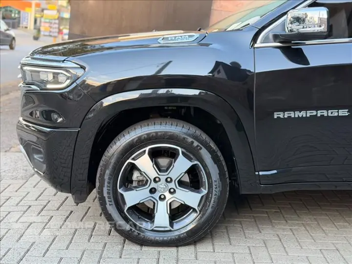 RAMPAGE 2.0 Turbo Laramie 4X4