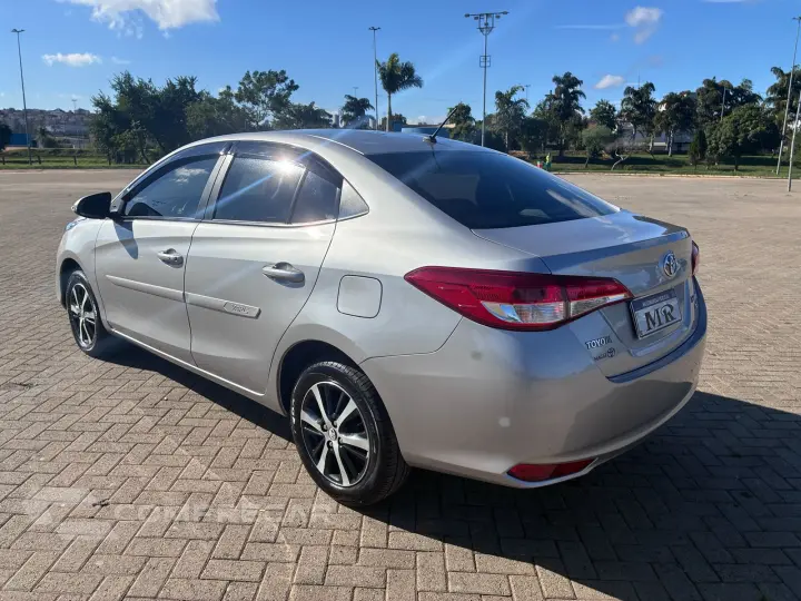 YARIS 1.5 16V Sedan XS