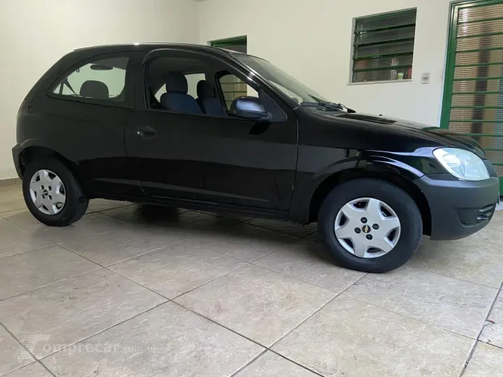 CELTA 1.0 MPFI Life 8V