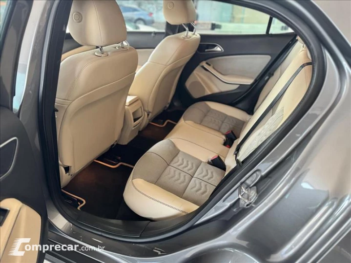 GLA 200 1.6 CGI Style 7g-dct