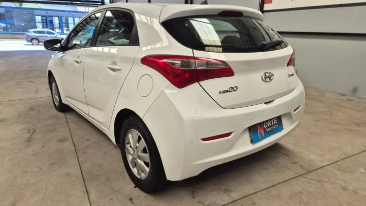 HB20 1.6 Comfort Plus 16V