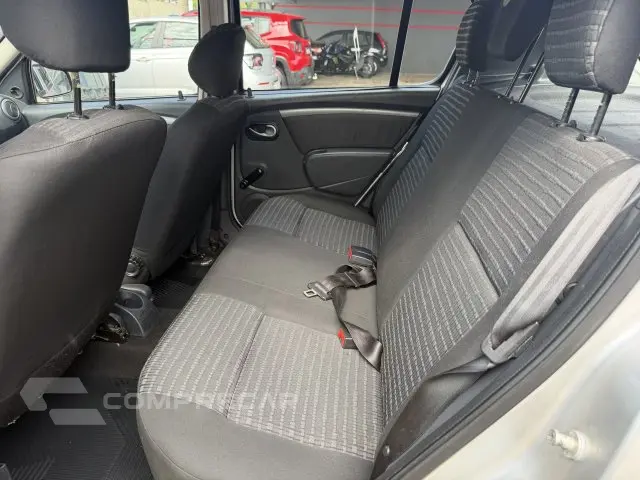 SANDERO - 1.6 EXPRESSION 8V 4P MANUAL