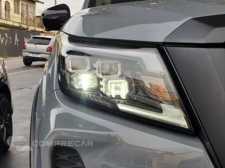 Frontier PRO4X CD 4x4 2.3 Bi-TB Die. Aut