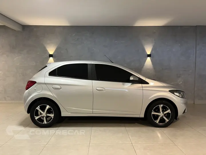 ONIX 1.4 MPFI LTZ 8V