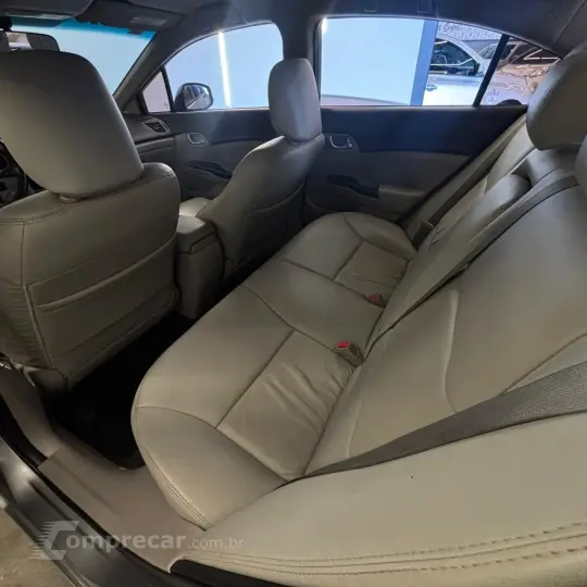 Civic Sedan LXS 1.8/1.8 Flex 16V Aut. 4p