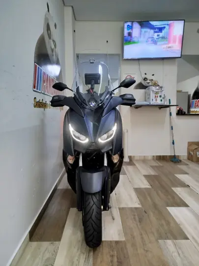 XMAX 250