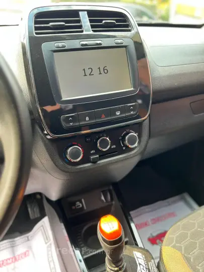 KWID OUTSIDER 1.0 Flex 12V 5p Mec.