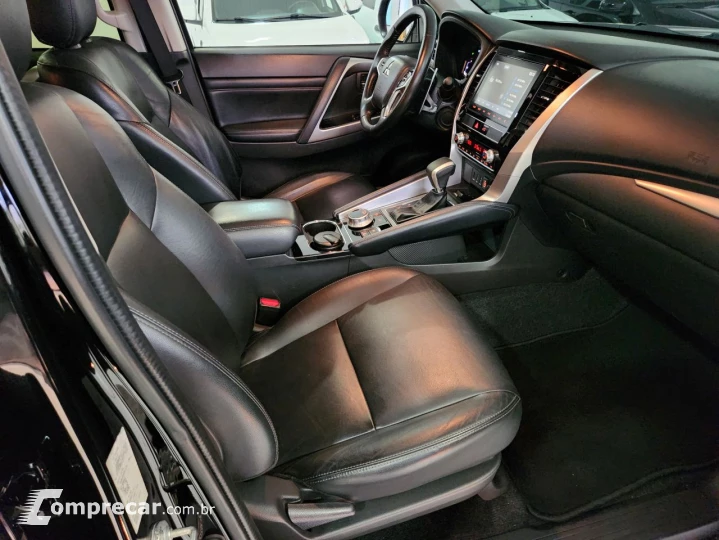 Pajero Sport 	2.4 16V 4P HPE-S AWD TURBO DIESEL AUTOMÁTICO