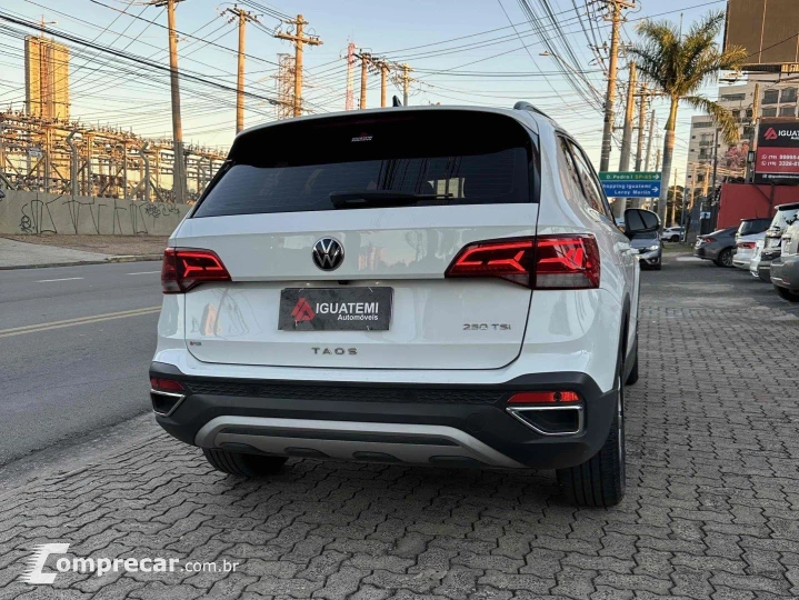 TAOS 1.4 250 TSI TOTAL FLEX HIGHLINE AUTOMÁTICO
